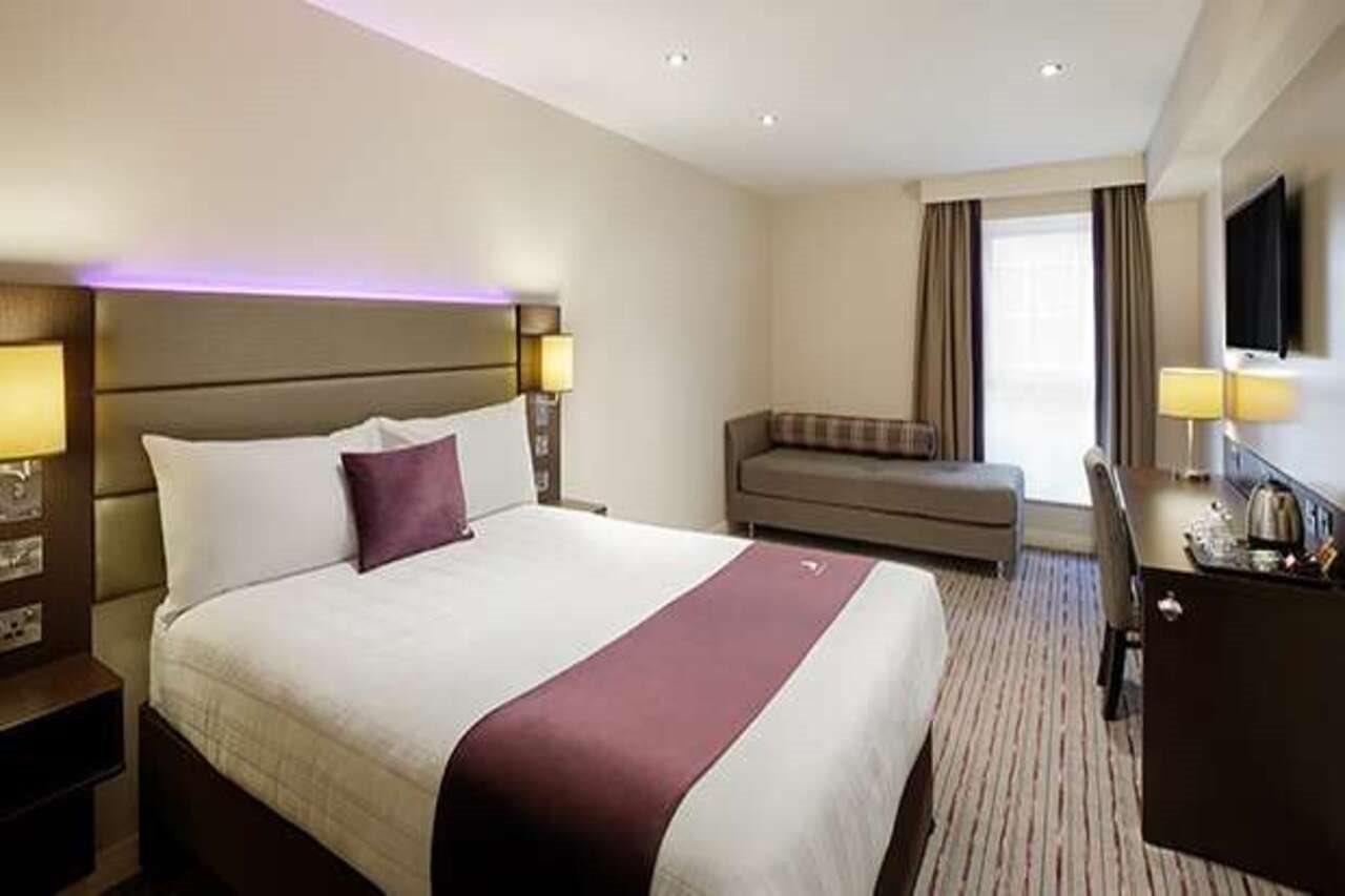 Premier Inn Bath City Centre 외부 사진